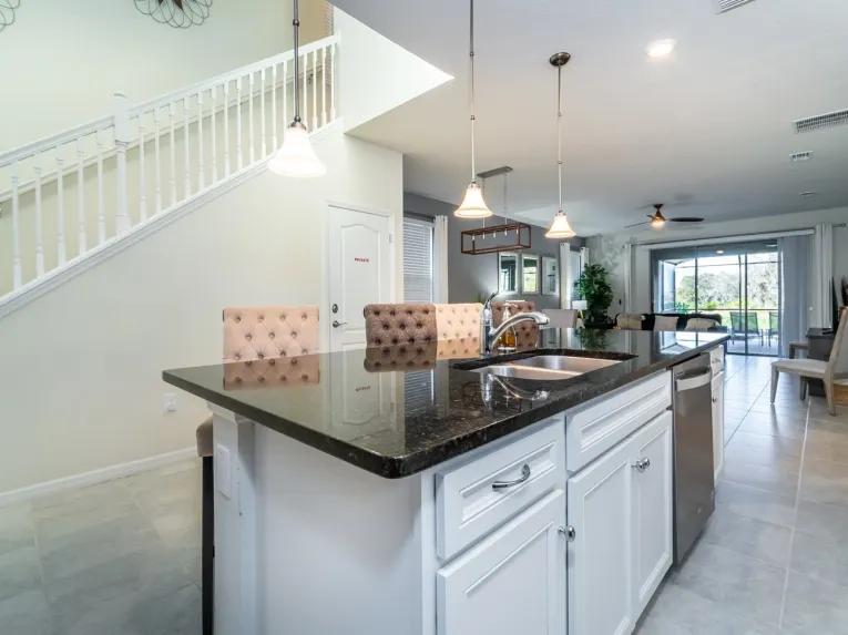 Solterra (5833) 6-bedroom Villa in Davenport