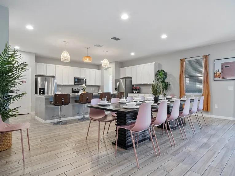 Solterra (7727) 11-bedroom Villa in Davenport