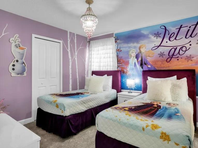 Storey Lake (7312) 8-bedroom Villa in Kissimmee