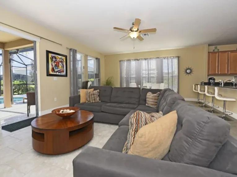 Solterra (3121) 6-bedroom Villa in Davenport