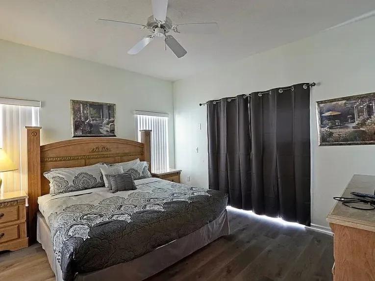 High Grove (7011) 4-bedroom Villa in Clermont