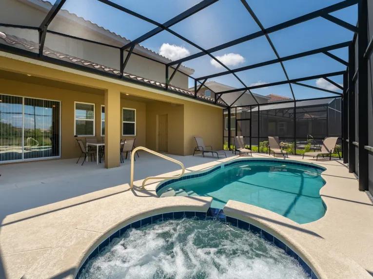 Solterra (7343) 6-bedroom Villa in Davenport