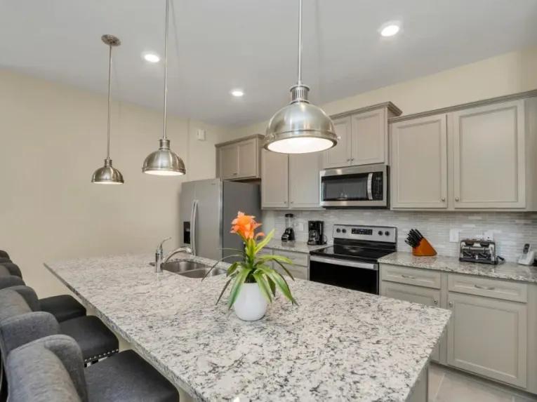 Windsor Island (4937) 7-bedroom Villa in Davenport