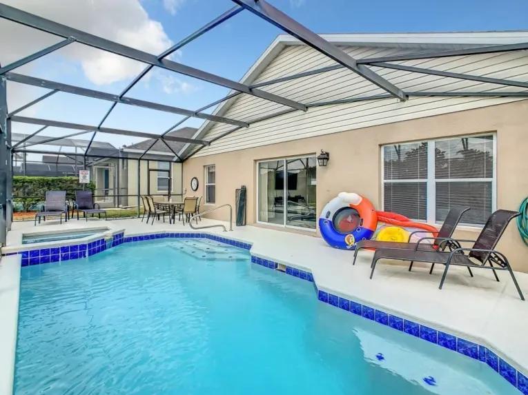 Windsor Palms (33863) 4-bedroom Villa in Kissimmee