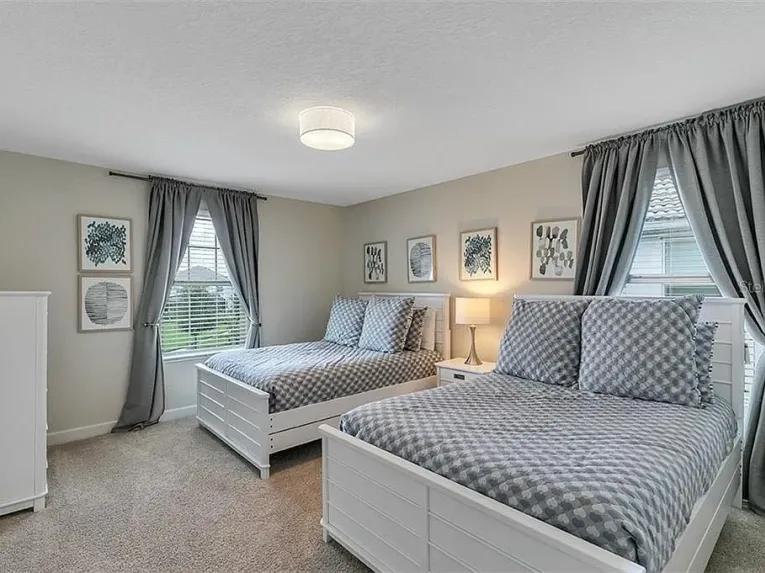 Storey Lake (5985) 5-bedroom Villa in Kissimmee