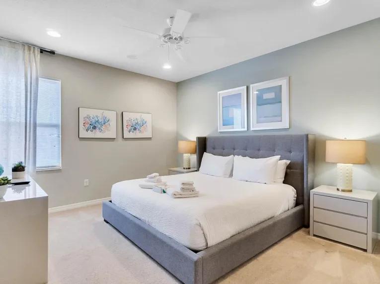Solterra (24943) 9-bedroom Villa in Davenport