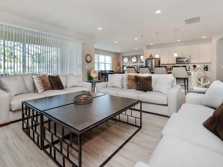 Solterra (5695) 9-bedroom Villa in Davenport