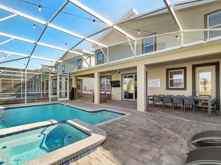 ChampionsGate (7107) 8-bedroom Villa in Davenport