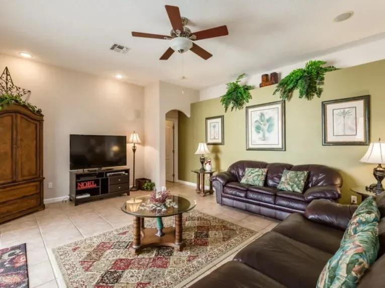 Highlands Reserve (2244) 4-bedroom Villa in Davenport