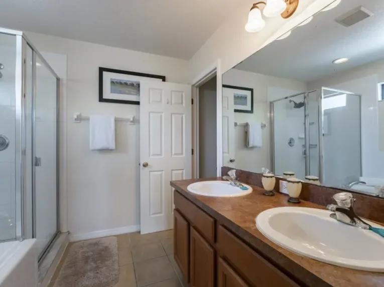 High Grove (29979) 4-bedroom Villa in Clermont