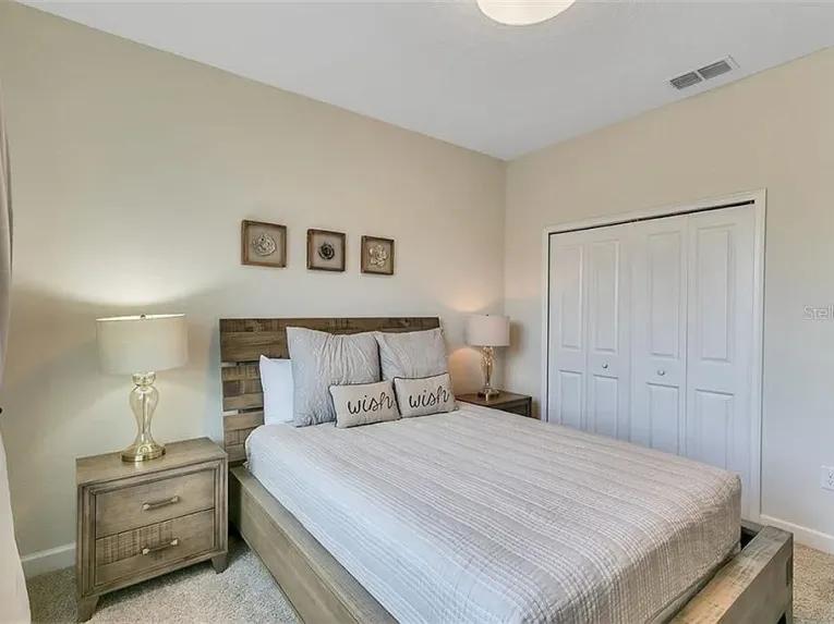 Storey Lake (5985) 5-bedroom Villa in Kissimmee