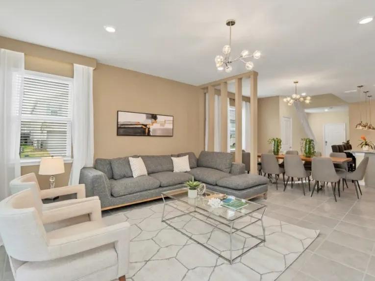 Windsor Island (4937) 7-bedroom Villa in Davenport