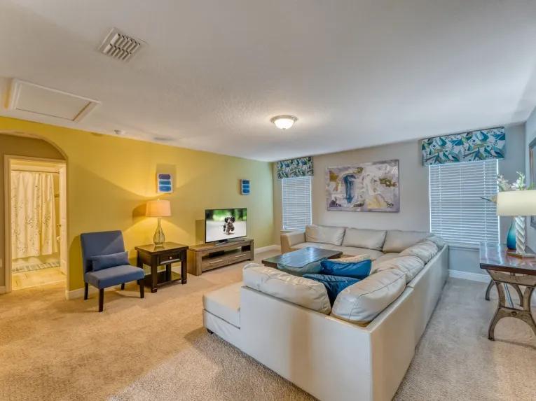 Solterra (7076) 6-bedroom Villa in Davenport