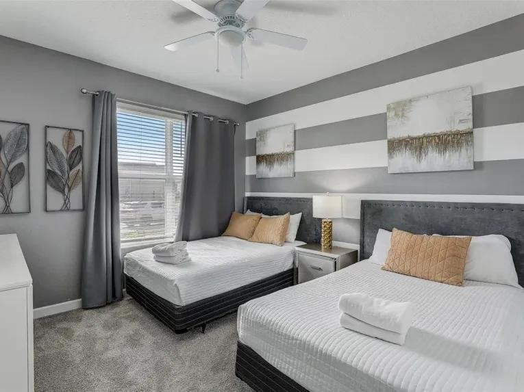 Storey Lake (29428) 5-bedroom Villa in Kissimmee