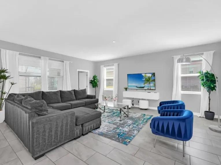 Storey Lake (24206) 6-bedroom Villa in Kissimmee