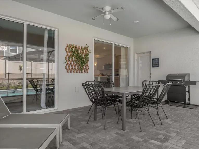 Windsor Island (24905) 5-bedroom Villa in Davenport