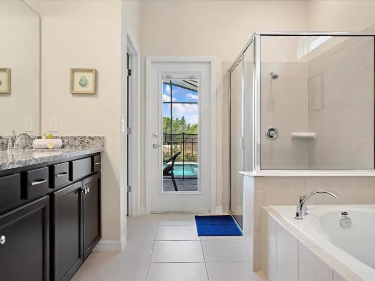 Windsor Island (24908) 7-bedroom Villa in Davenport