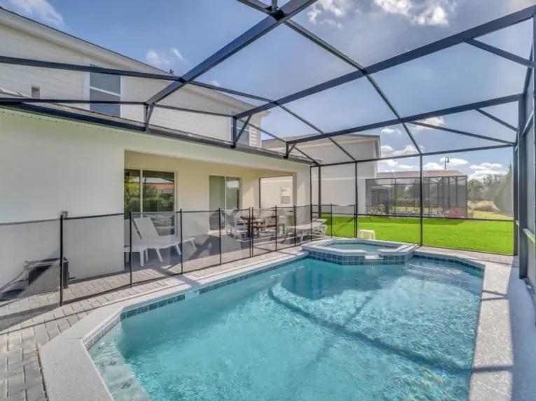 Solterra (6139) 5-bedroom Villa in Davenport