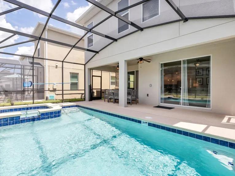 Storey Lake (25942) 6-bedroom Villa in Kissimmee