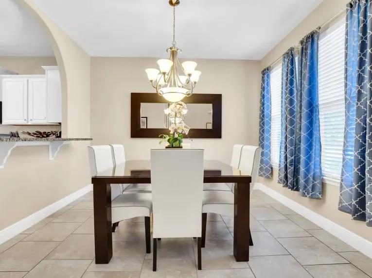 Solterra (34395) 6-bedroom Villa in Davenport