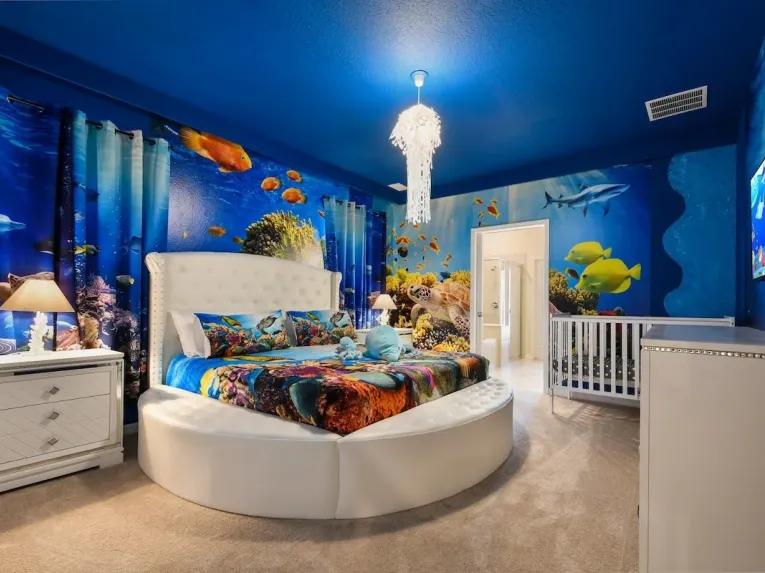 Windsor Island (24915) 10-bedroom Villa in Davenport