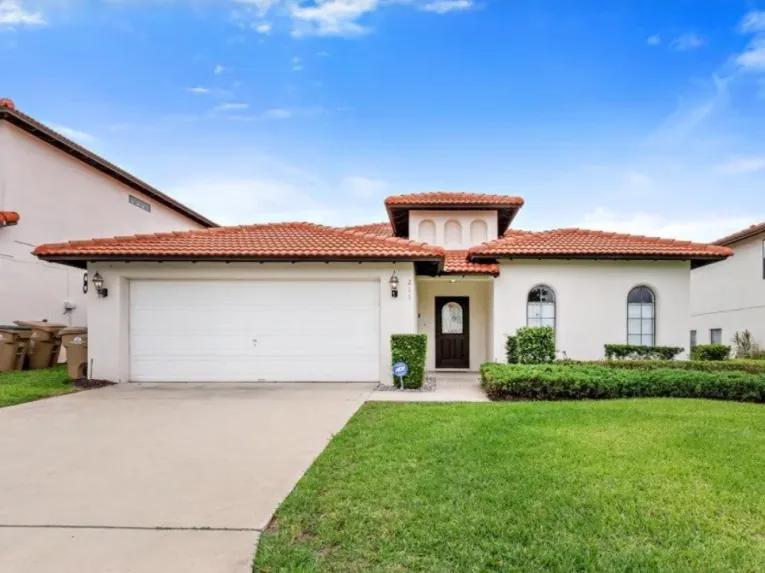 High Grove (6531) 4-bedroom Villa in Clermont