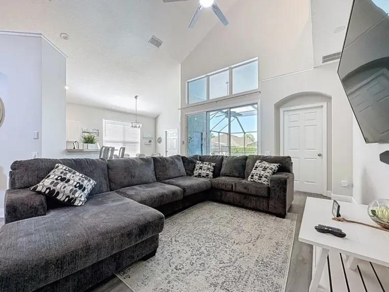 Windsor Palms (34228) 6-bedroom Villa in Kissimmee