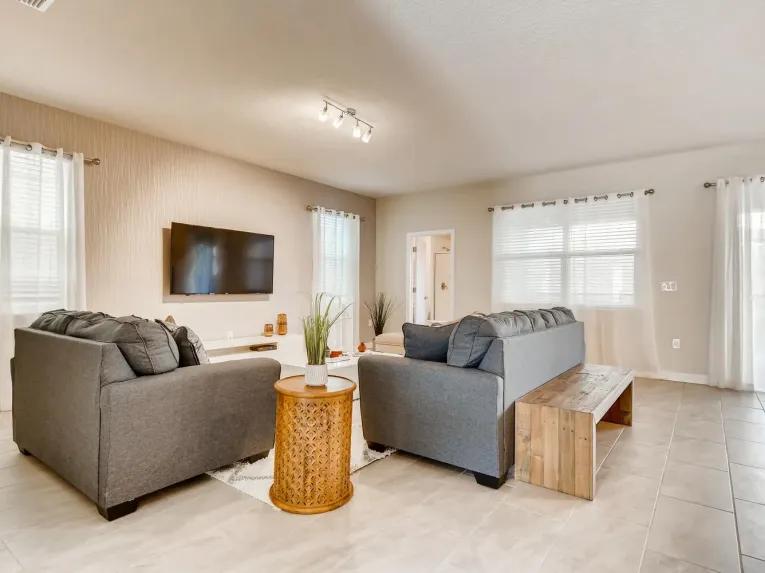 Storey Lake (6726) 6-bedroom Villa in Kissimmee