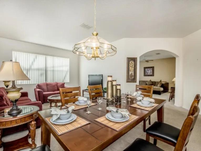 Highlands Reserve (308) 5-bedroom Villa in Davenport