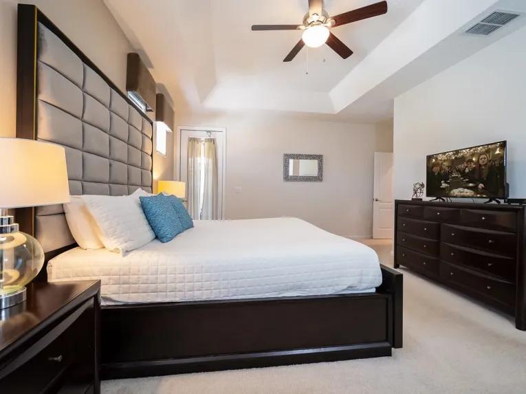 Solterra (5822) 6-bedroom Villa in Davenport