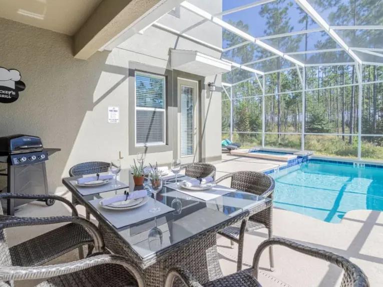 ChampionsGate (5722) 5-bedroom Villa in Davenport