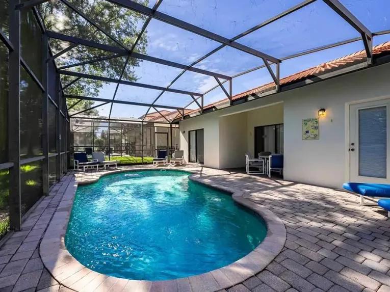 High Grove (29677) 4-bedroom Villa in Clermont