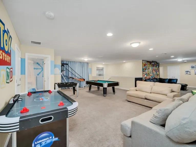 Windsor at Westside (24878) 9-bedroom Villa in Kissimmee