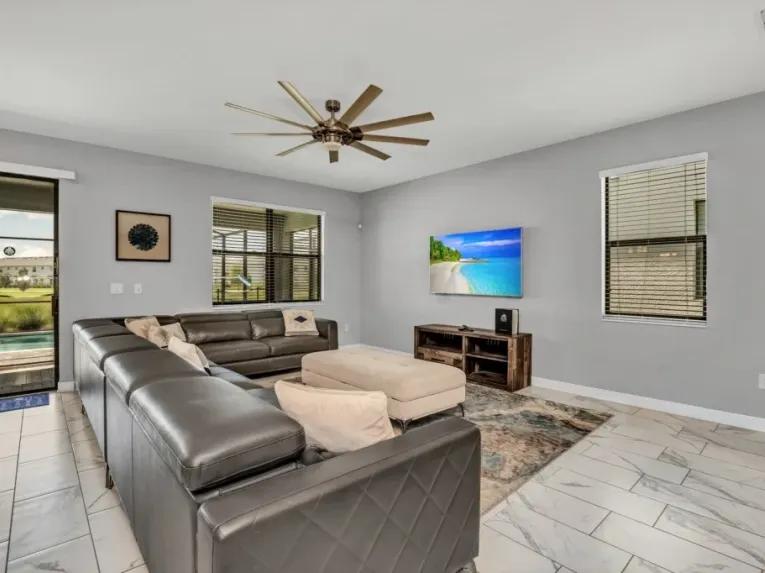 Storey Lake (4559) 9-bedroom Villa in Kissimmee