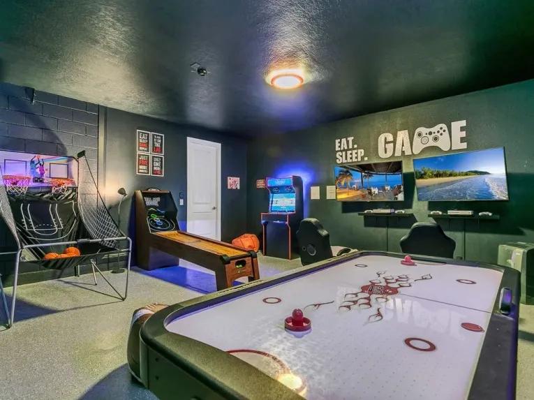 Encore Club at Reunion (34790) 8-bedroom Villa in Kissimmee
