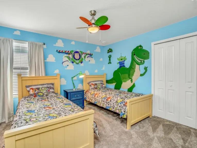 Storey Lake (4559) 9-bedroom Villa in Kissimmee