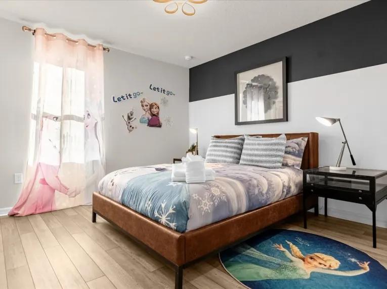 Windsor Island (24856) 5-bedroom Villa in Davenport