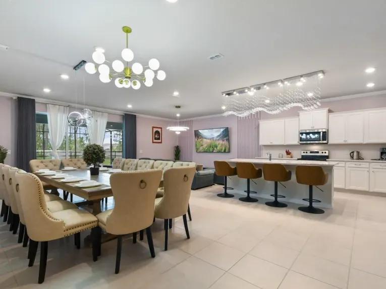 Windsor Island (24858) 10-bedroom Villa in Davenport