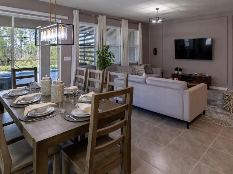 Solterra (7371) 5-bedroom Villa in Davenport