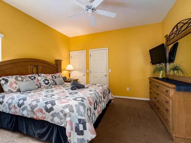 High Grove (29680) 4-bedroom Villa in Clermont