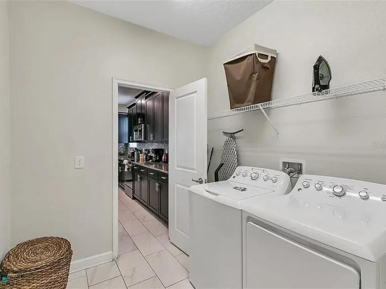 Storey Lake (5985) 5-bedroom Villa in Kissimmee