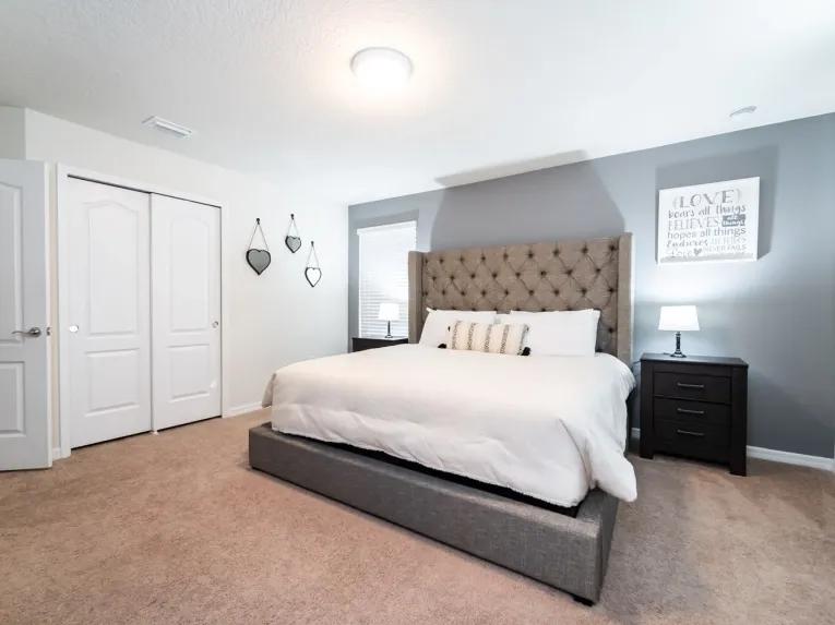 Solterra (5833) 6-bedroom Villa in Davenport
