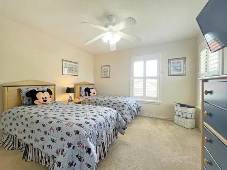 High Grove (29915) 4-bedroom Villa in Davenport