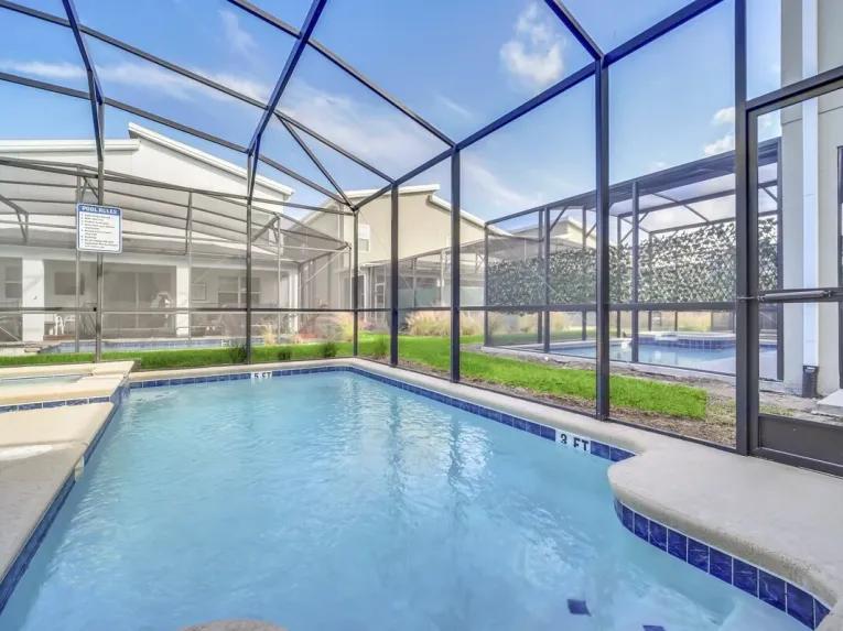 Storey Lake (24898) 5-bedroom Villa in Kissimmee