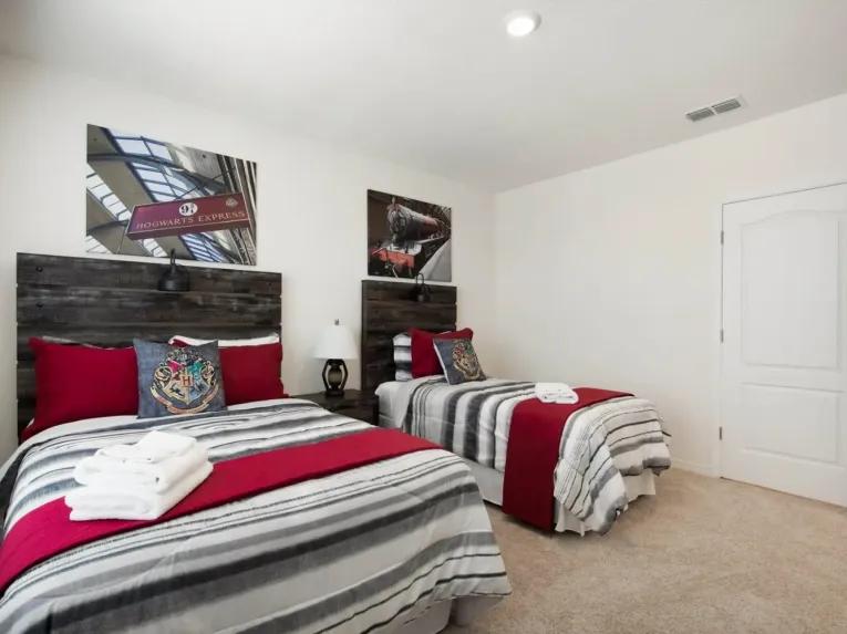 Solterra (24945) 7-bedroom Villa in Davenport