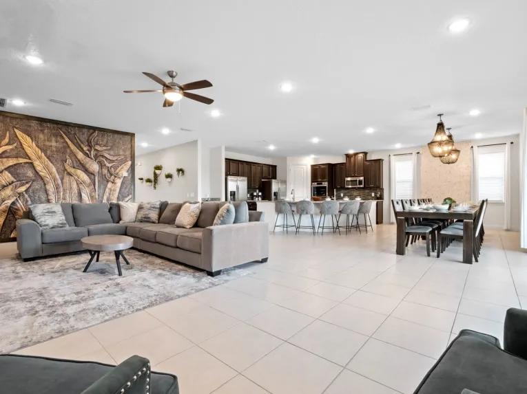 Encore Club at Reunion (7725) 12-bedroom Villa in Kissimmee