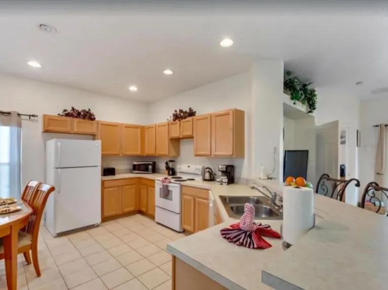 High Grove (6531) 4-bedroom Villa in Clermont
