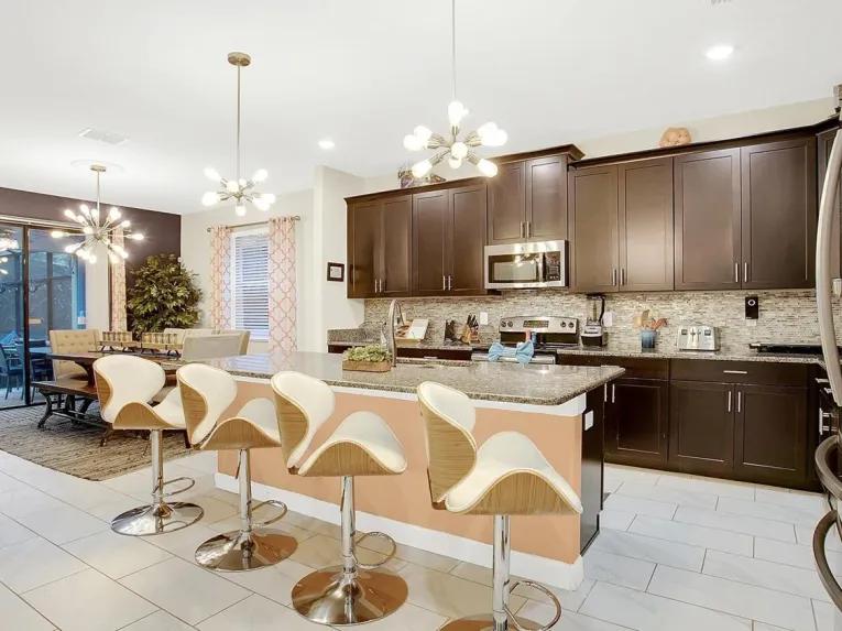 Solterra (6818) 5-bedroom Villa in Davenport