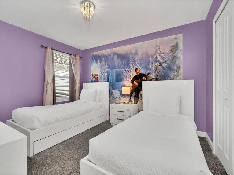 Storey Lake (26977) 6-bedroom Villa in Kissimmee