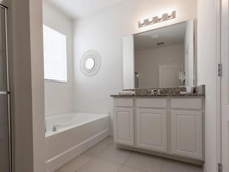 Solterra (5891) 6-bedroom Villa in Davenport